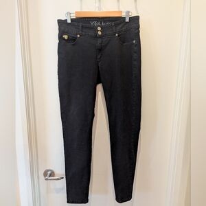 Women's Black Slim Yoga Jeans